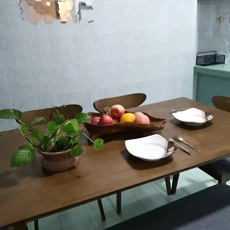 Uia Younee Kuantan Homestay 3R2B 9Pax 5 Min To Town Exterior photo