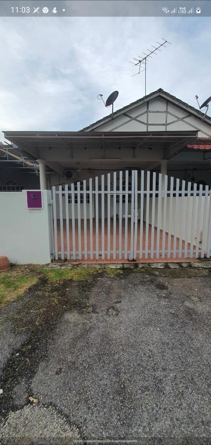 Holiday home Uia Younee 3r2b 9pax 5 Min To Town